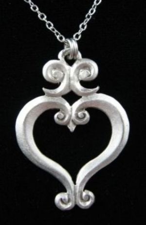 Rennaissance Heart Necklace